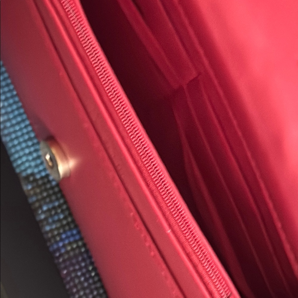 Badgley Mischka Red Quilted Crossbody Bag - Picture 10 of 12